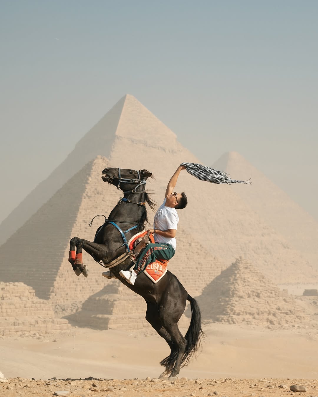 Cairo: 2-Day Pyramid, Museum, Bazaar Private Tour