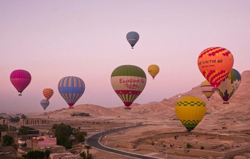 Luxor: Hot Air Balloon Ride with Full-Day Sights Tour