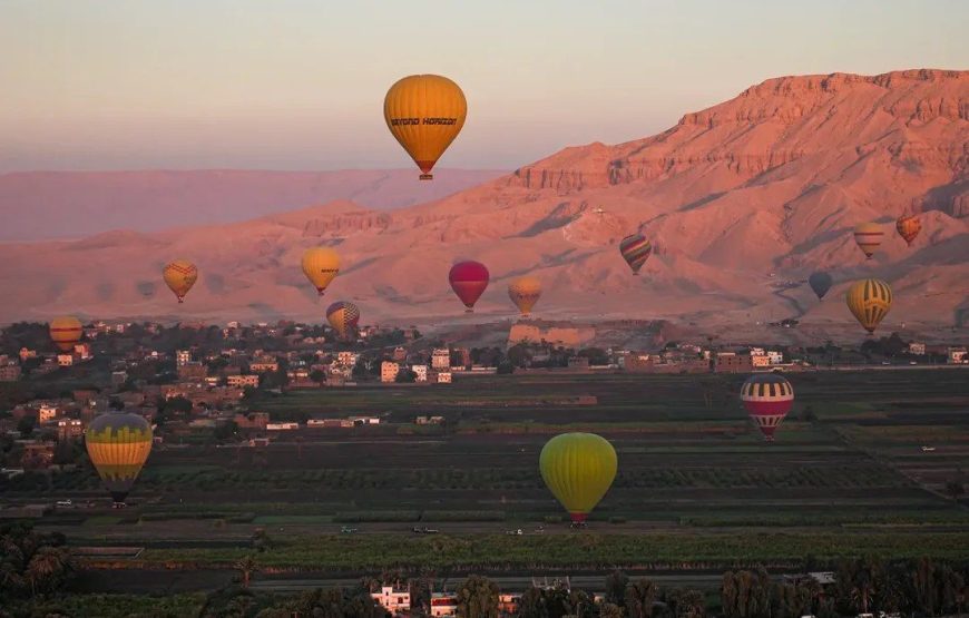 Luxor: Hot Air Balloon Ride with Full-Day Sights Tour